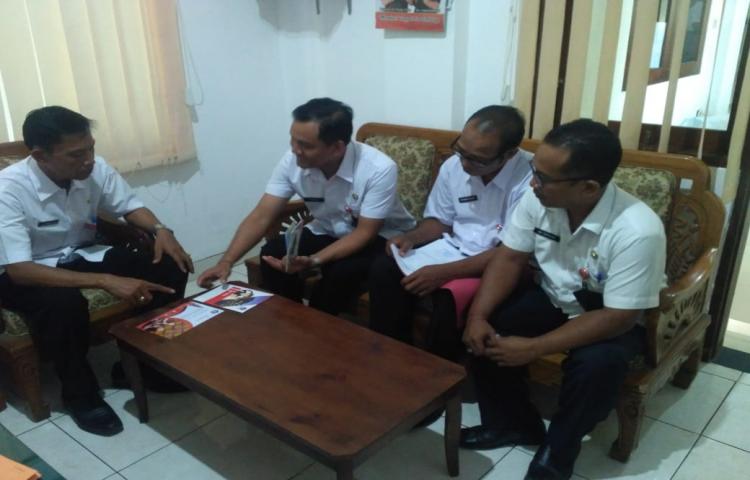 Monitoring UPG di Kantor Desa Tibubeneng, Kecamatan Kuta Utara Kabupaten Badung