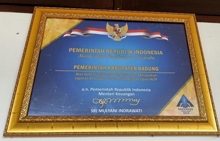 Pemerintah Republik Indonesia Memberikan Penghargaan Kepada Pemerintah Kabupaten Badung atas Keberhasilanya Menyusun dan Menyajikan Laporan Keuangan Tahun 2018 dengan Opini WTP